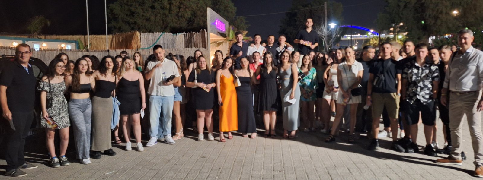 IMG-9a9fbdf37e09404e64952a8496002674-V
