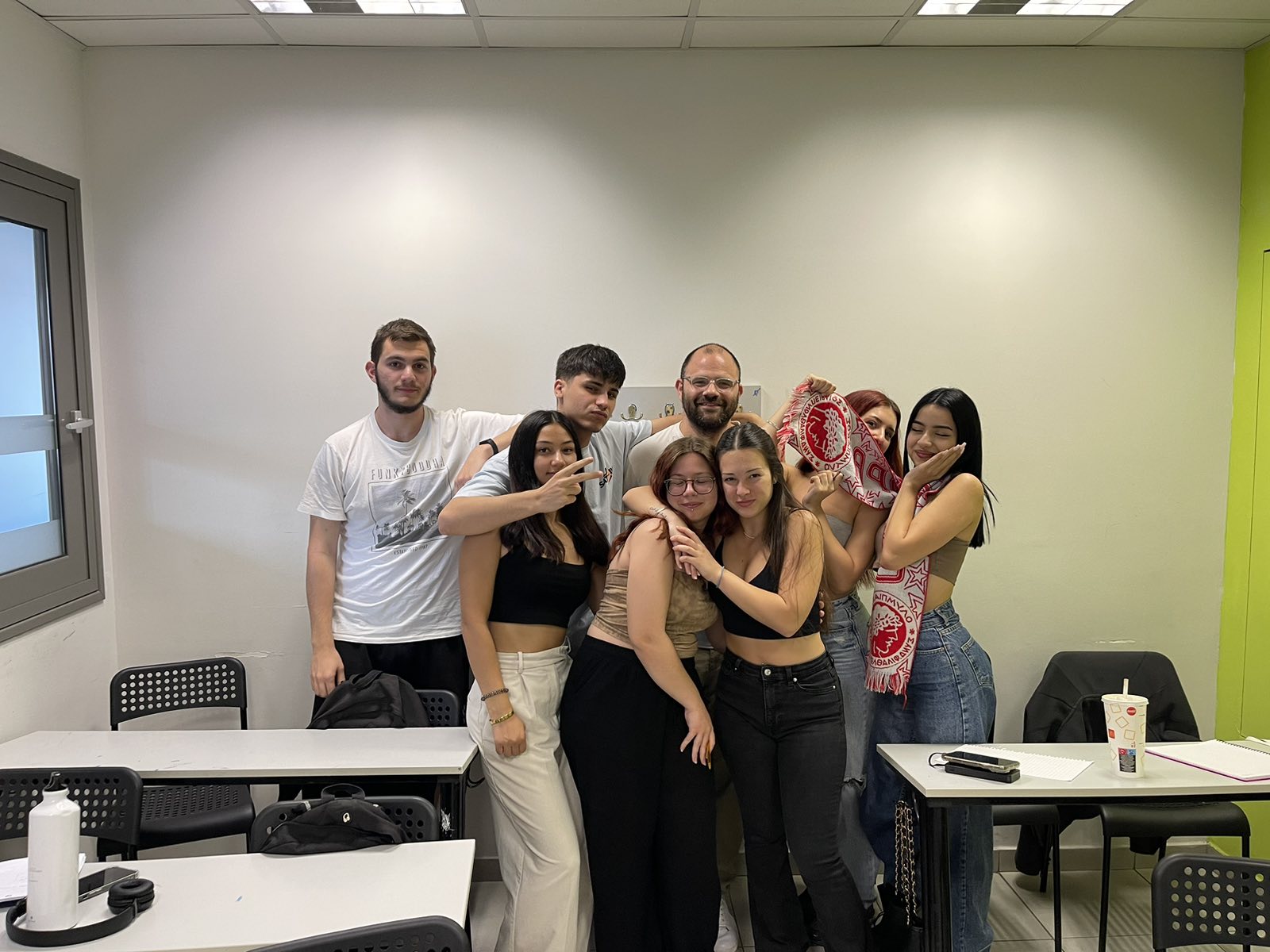 IMG-df89e26ee4799f523a20a2531440089f-V